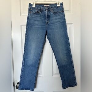 Levi’s Wedgie Straight Jeans